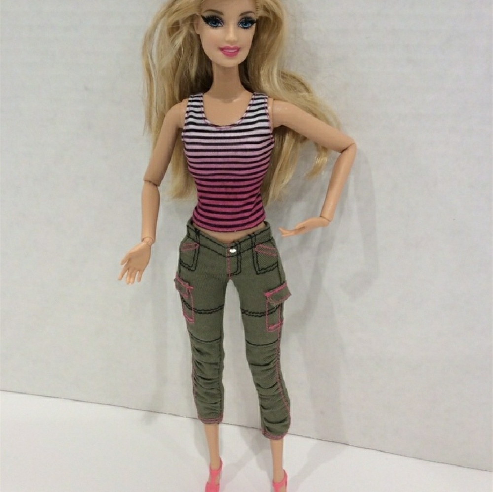 NEW! Genuine Barbie Outfit